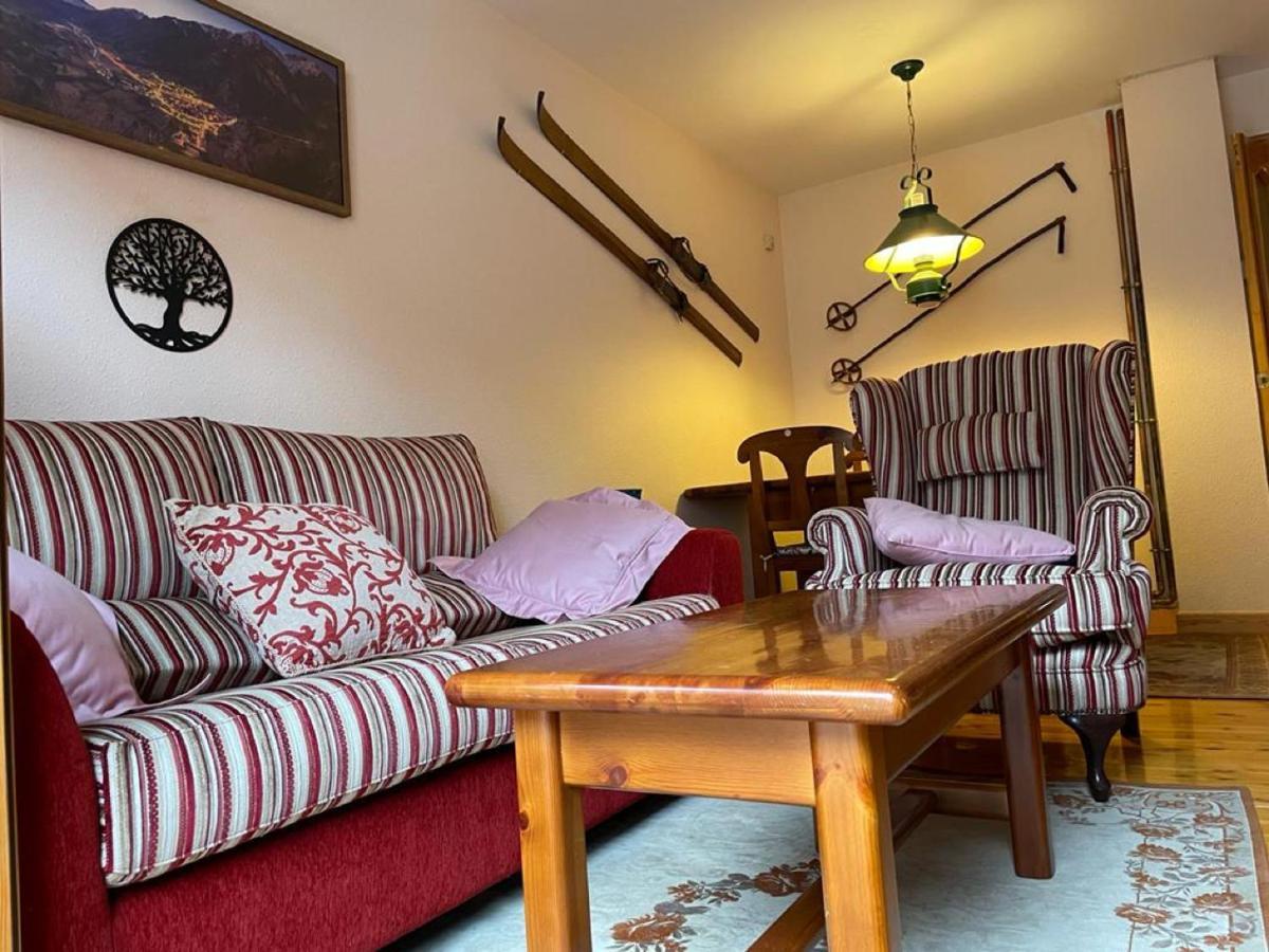 Apartamento Turistico Nievesol 24 - Benasque Kültér fotó