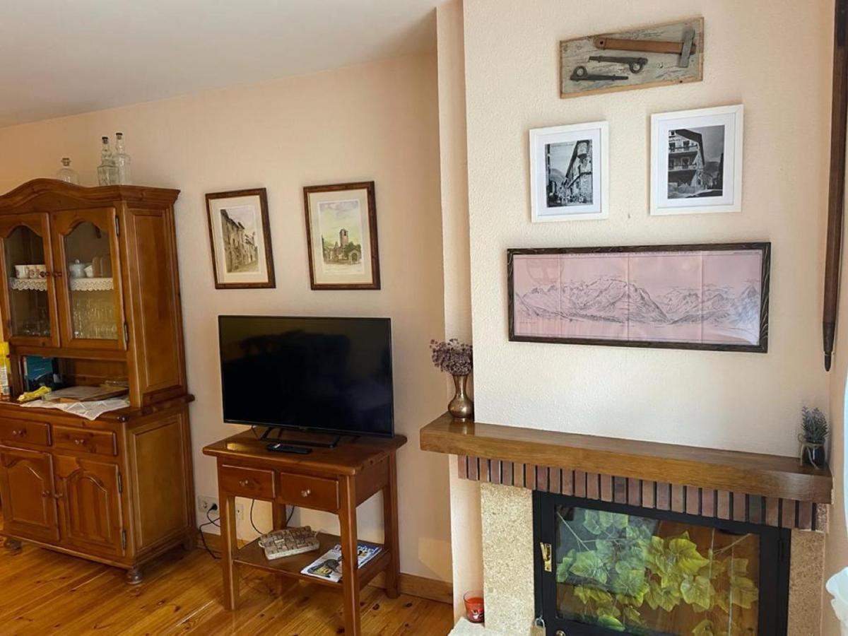 Apartamento Turistico Nievesol 24 - Benasque Kültér fotó